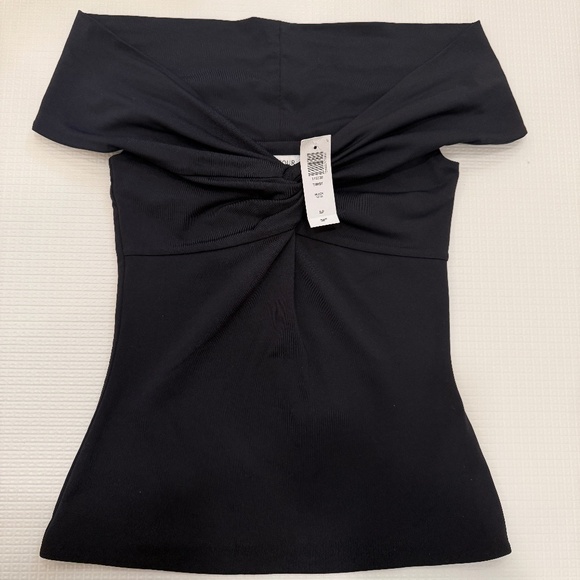 Aritzia Contour Twist Off-shoulder Top, S, Black, NWT - Picture 4 of 6